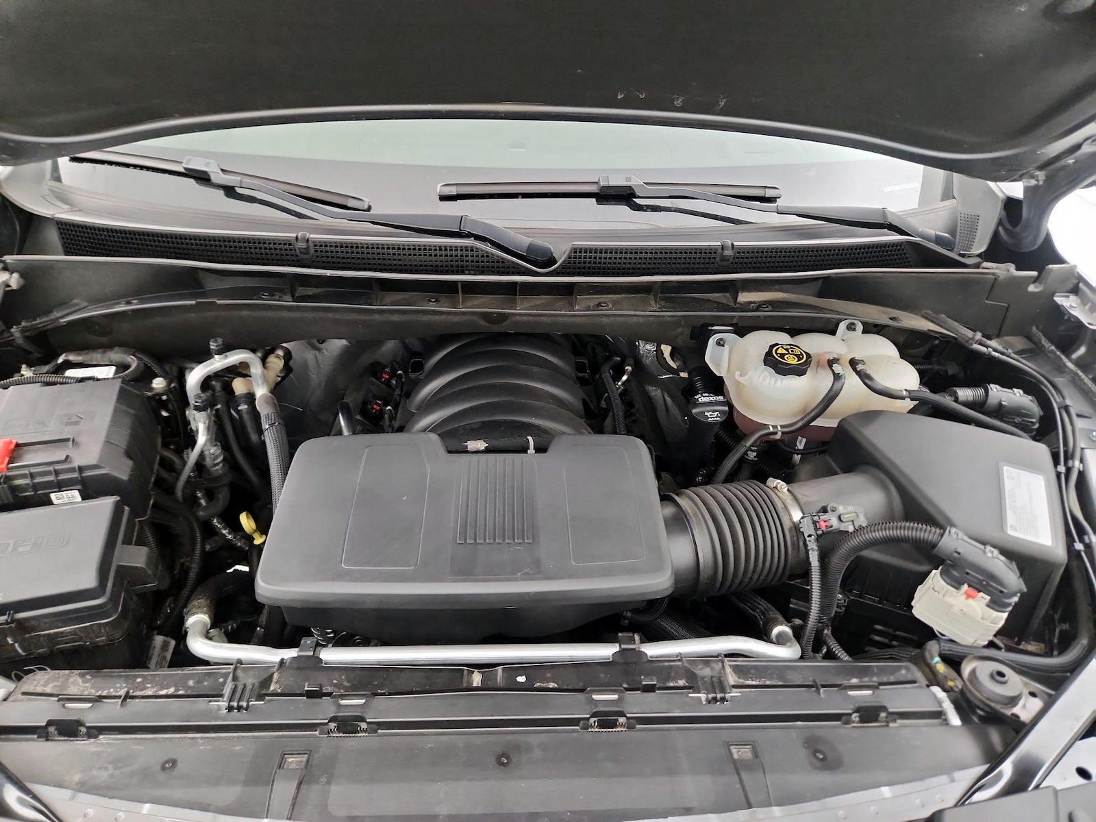 2021 GMC Yukon SLT - Photo 25