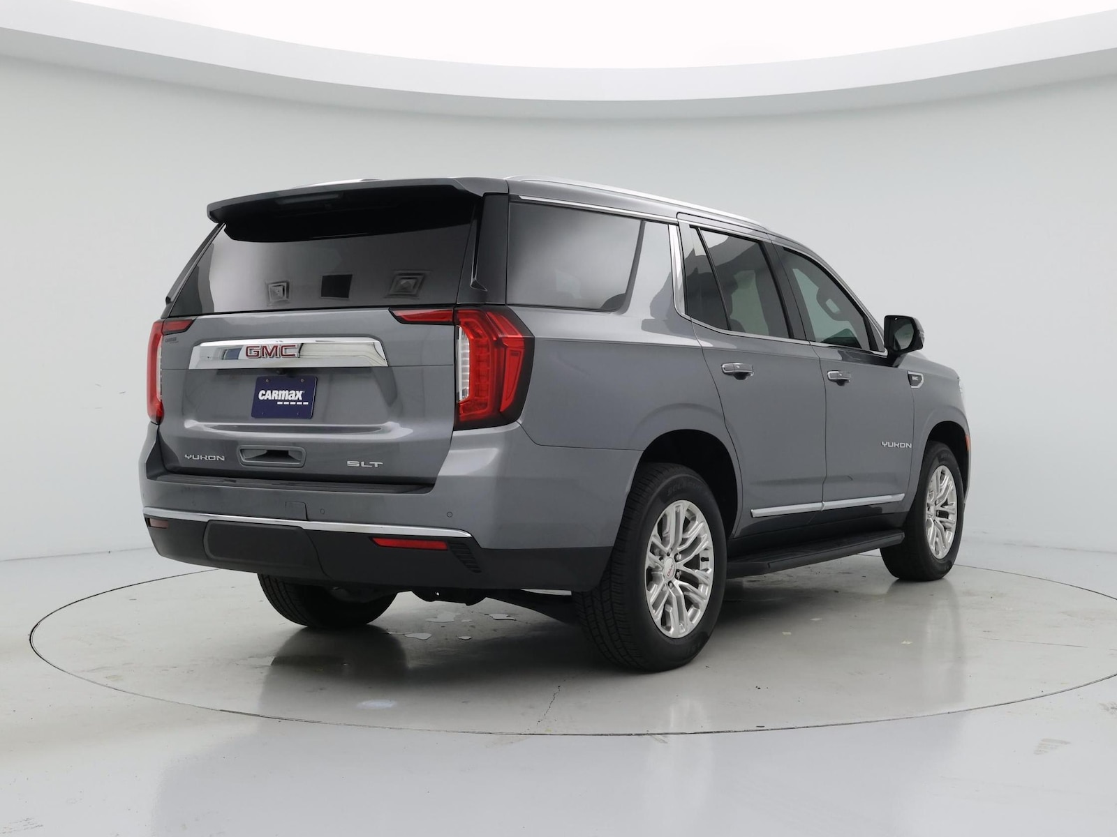 2021 GMC Yukon SLT - Photo 9