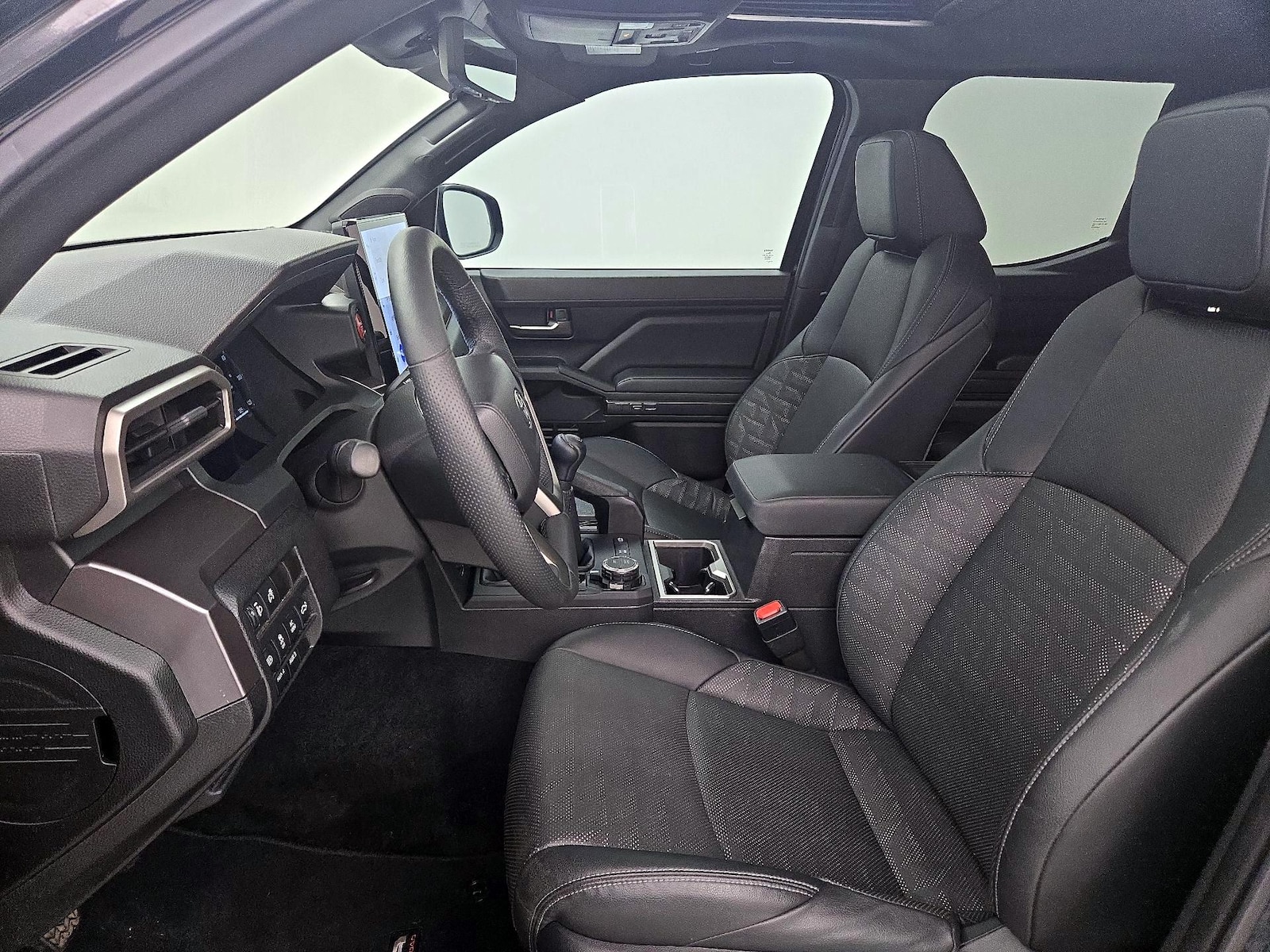 2025 Toyota Tacoma TRD Off Road - Photo 12