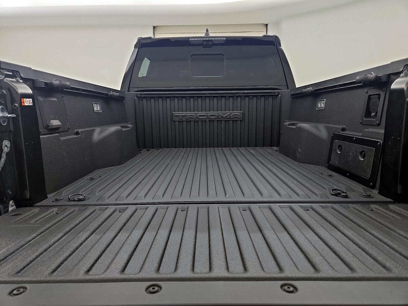 2025 Toyota Tacoma TRD Off Road - Photo 22