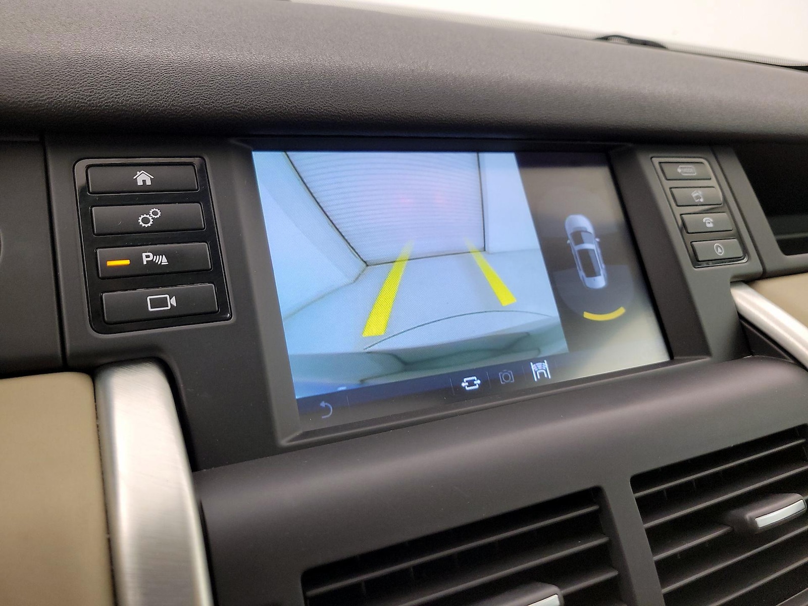 2019 Land Rover Discovery Sport Landmark - Photo 16