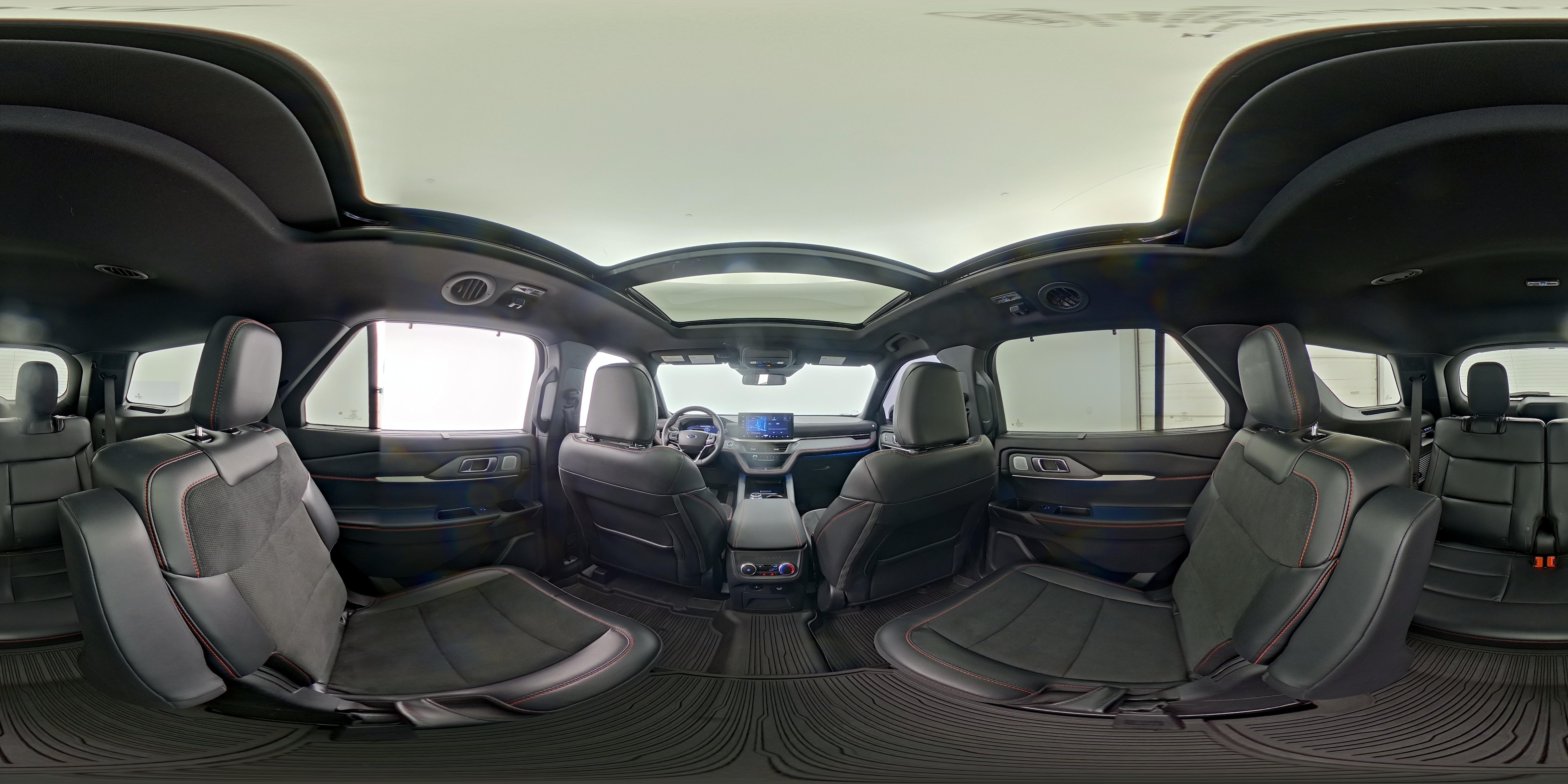 2025 Ford Explorer ST - Photo 29