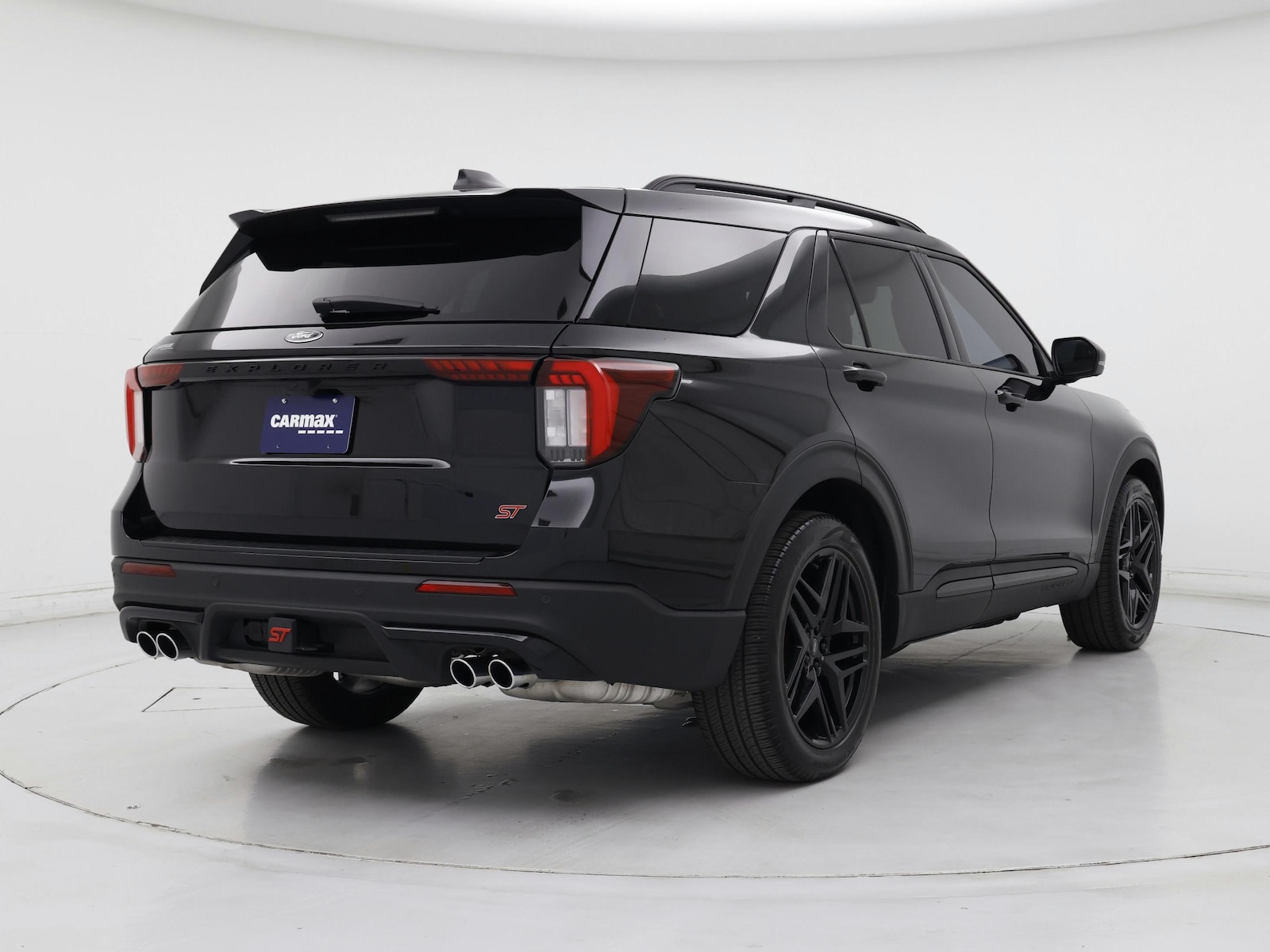 2025 Ford Explorer ST - Photo 9