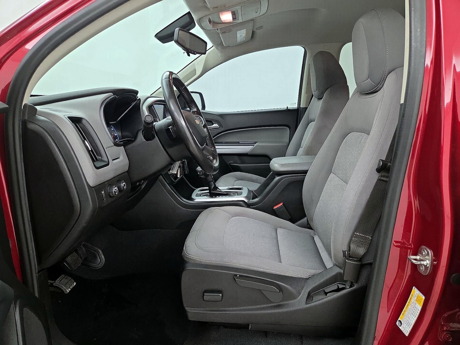 Power Seat(s) & Side Airbags