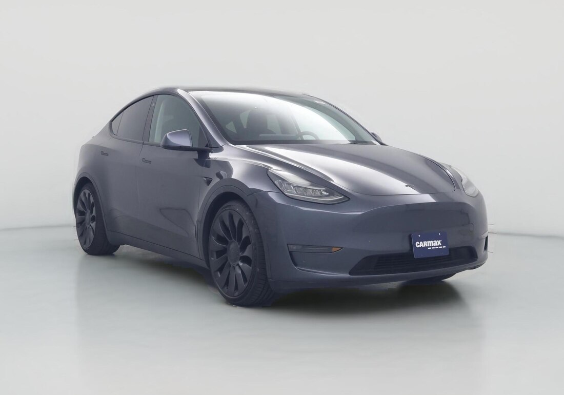 2021 Tesla Model Y Performance All-Wheel Drive in Gray — CarMax photo