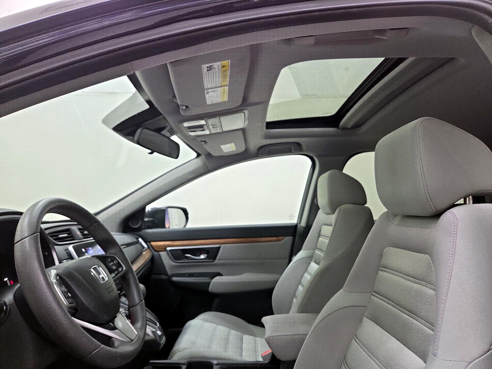 Sunroof(s) & Overhead Airbags