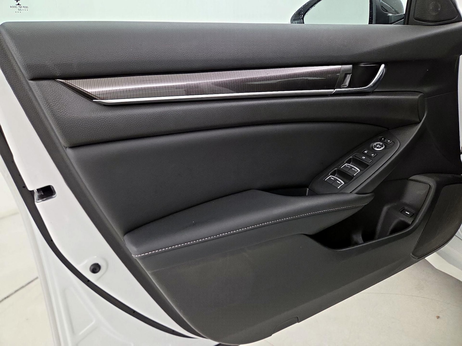 2022 Honda Accord Hybrid Sport - Photo 13