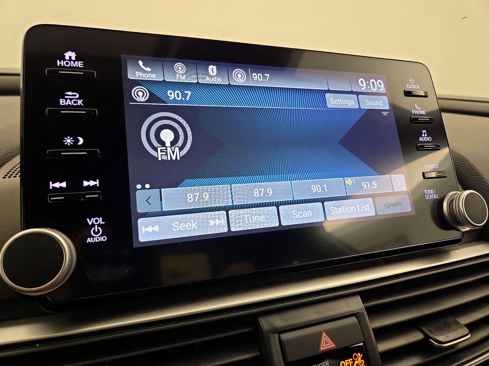 2022 Honda Accord Hybrid Sport - Photo 16