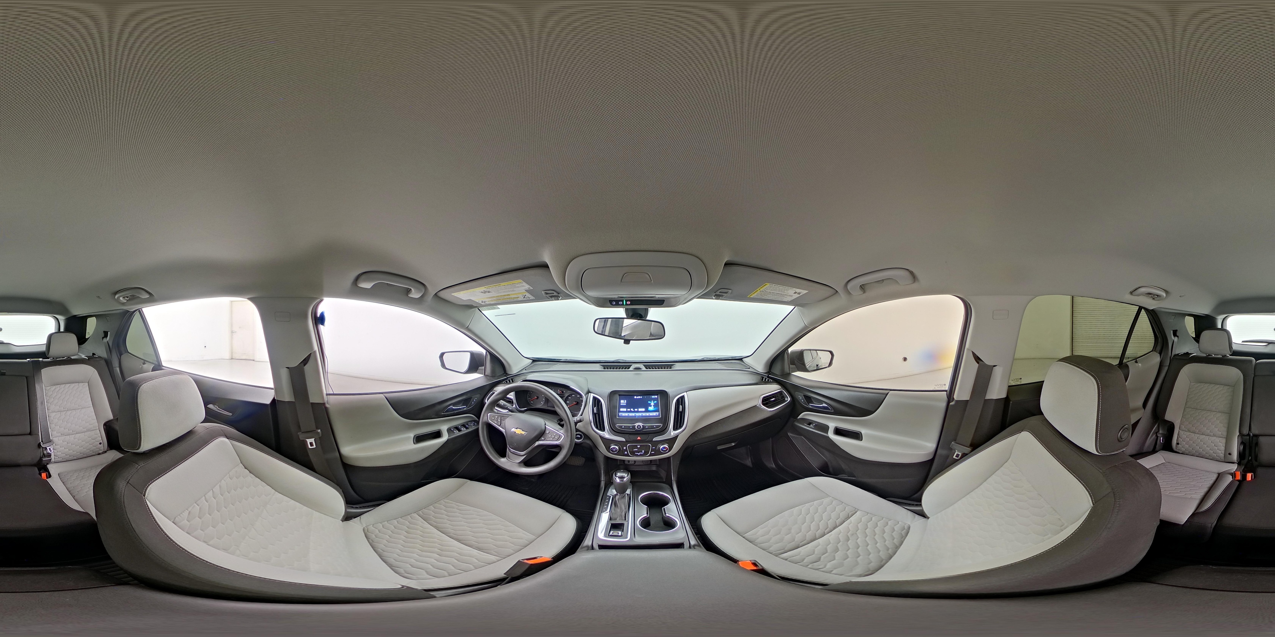 2018 Chevrolet Equinox LS - Photo 24