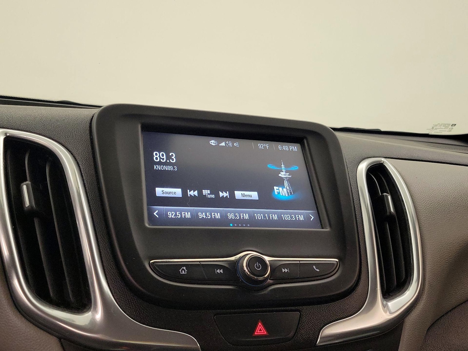 2018 Chevrolet Equinox LS - Photo 16