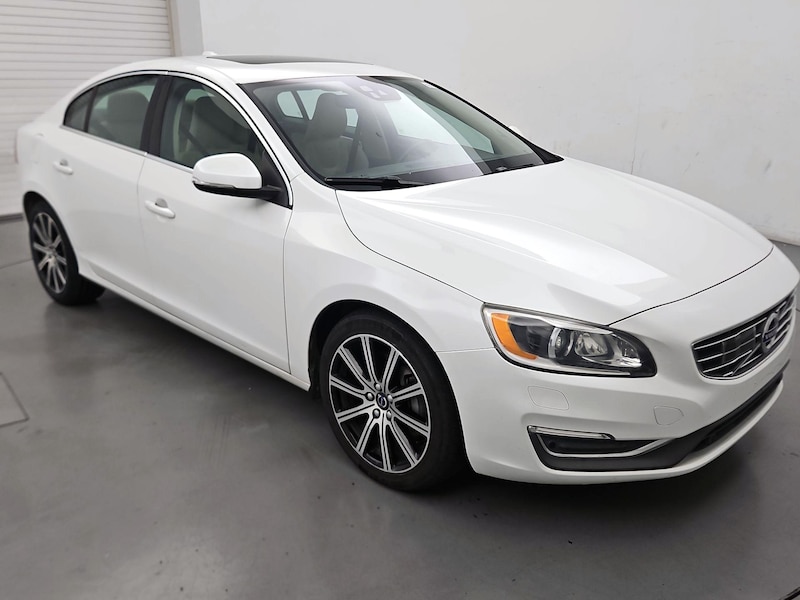 2017 Volvo S60 T5 Inscription Platinum