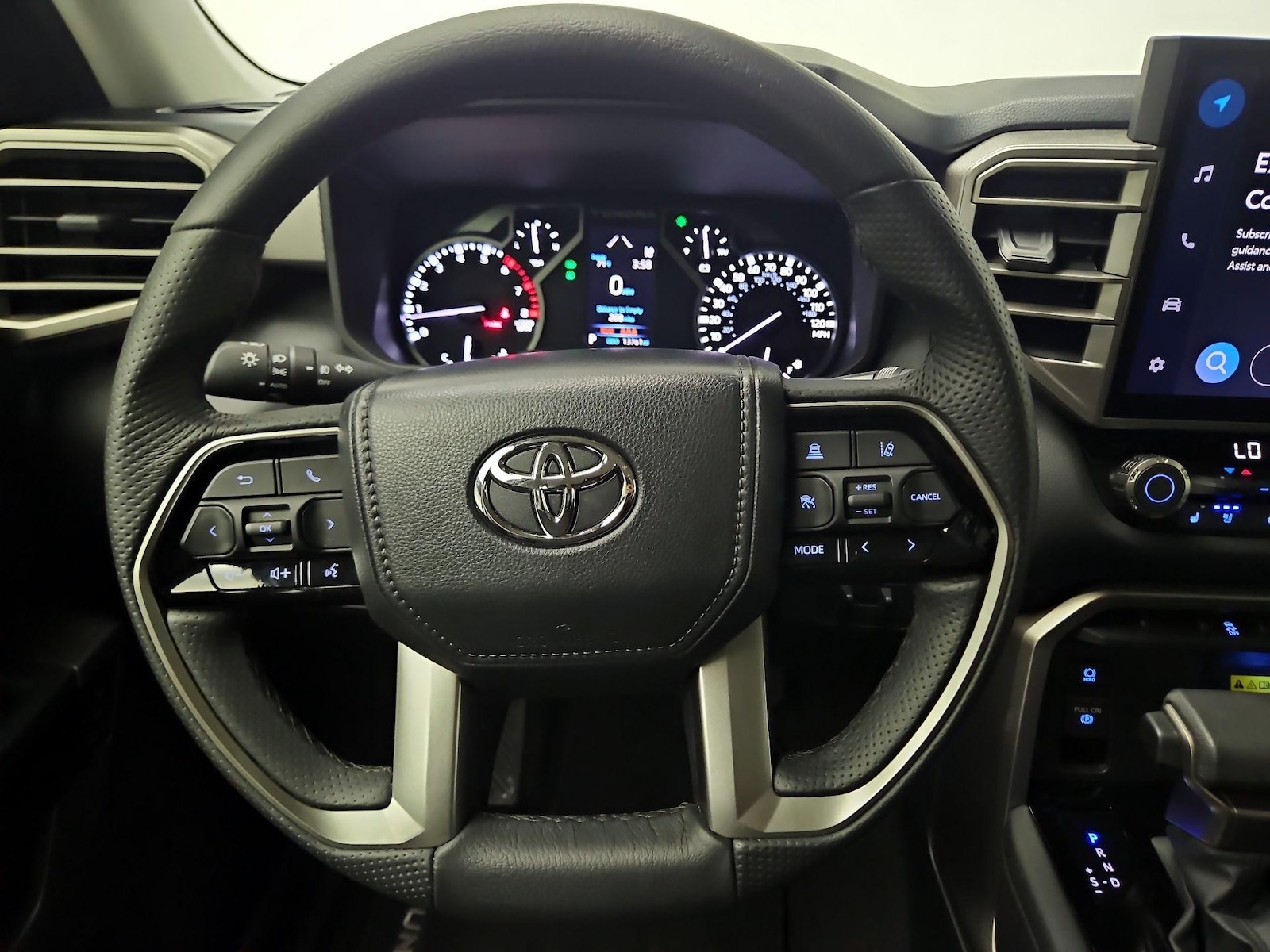 2023 Toyota Tundra Limited - Photo 11
