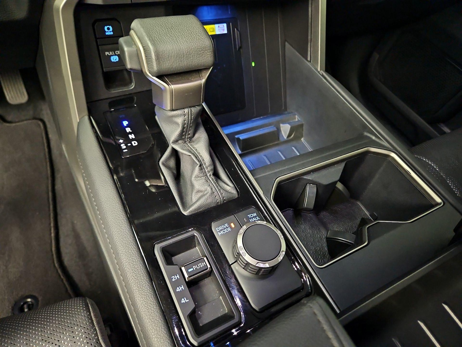 2023 Toyota Tundra Limited - Photo 19