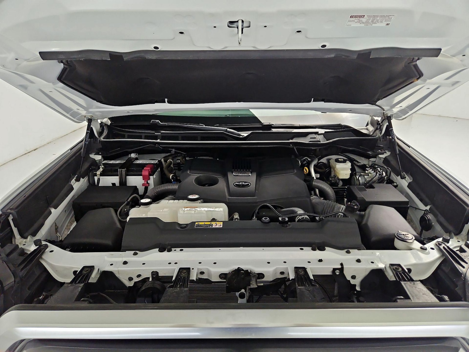 2023 Toyota Tundra Limited - Photo 23
