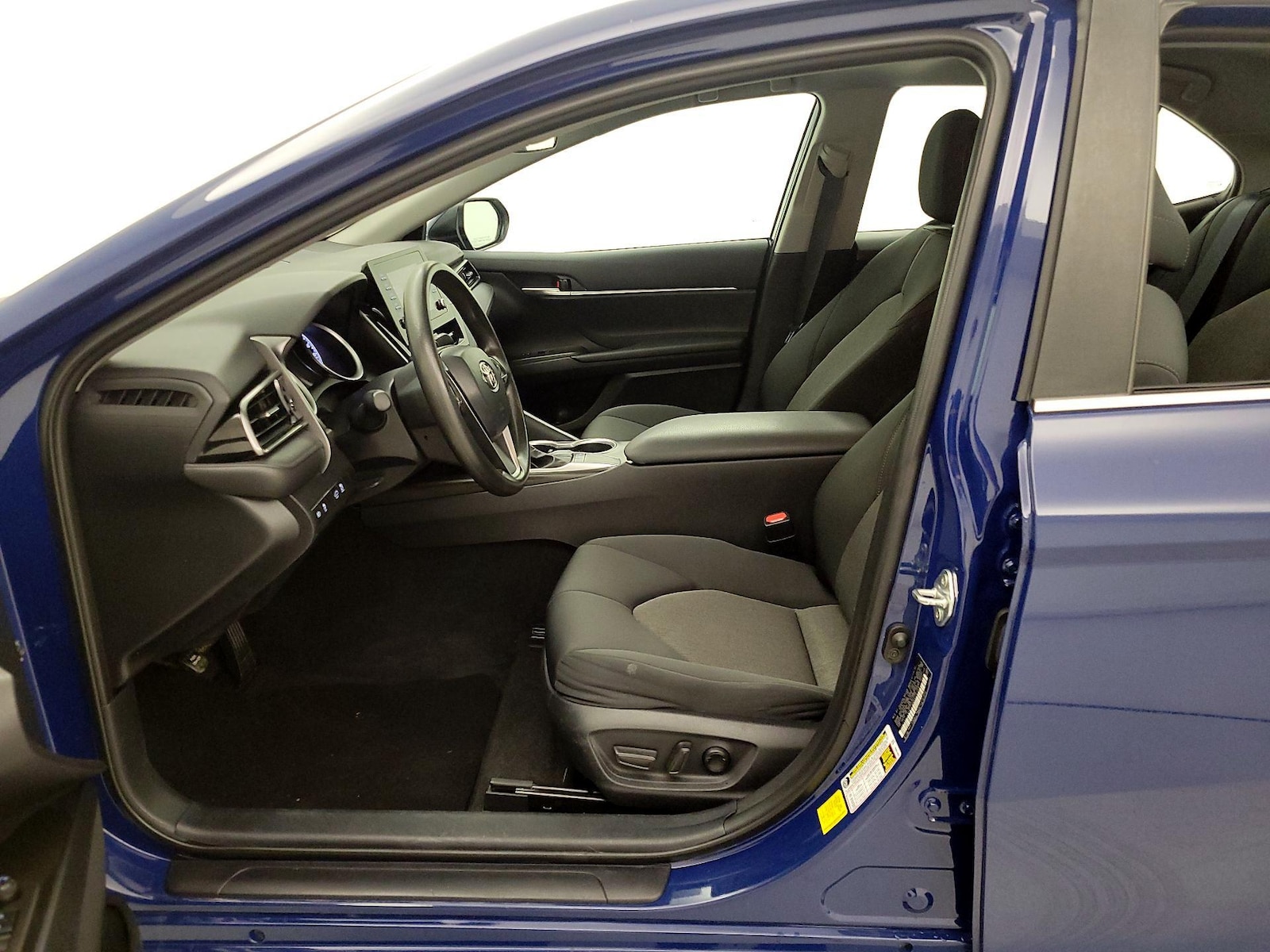 Power Seat(s) & Side Airbags