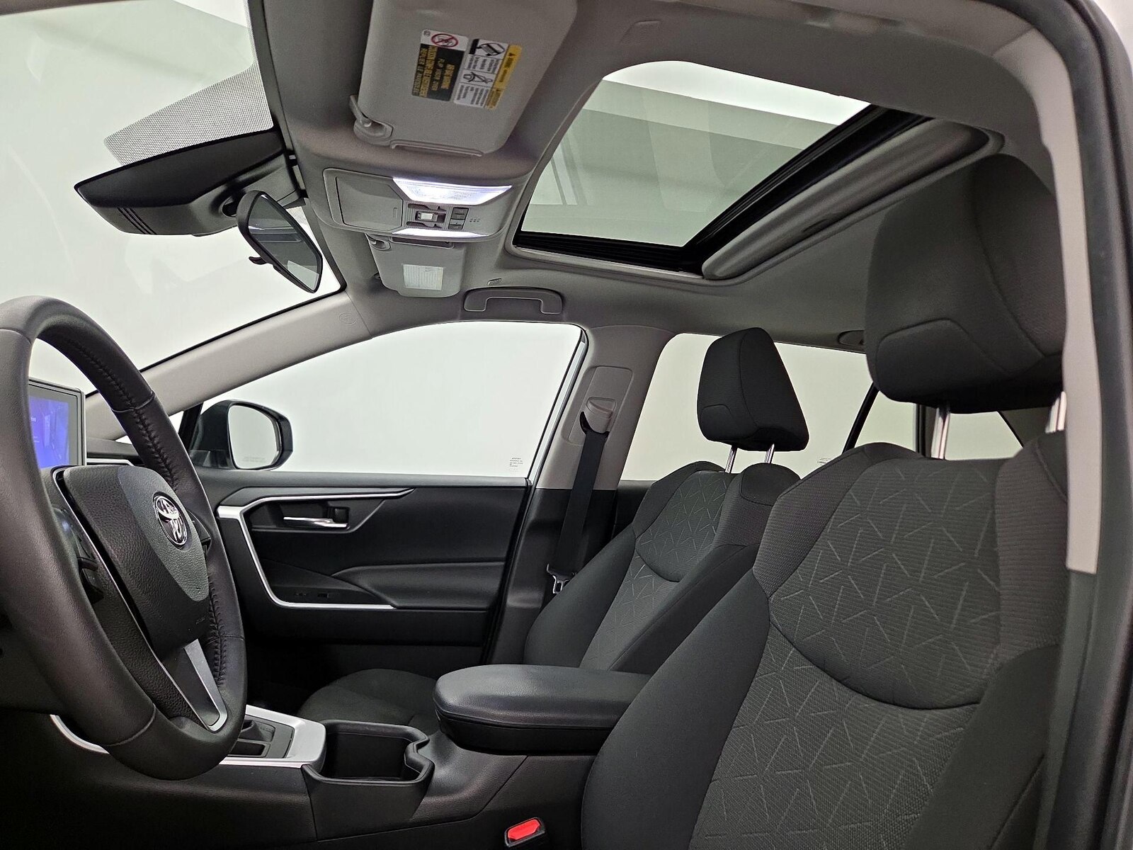 Sunroof(s) & Overhead Airbags