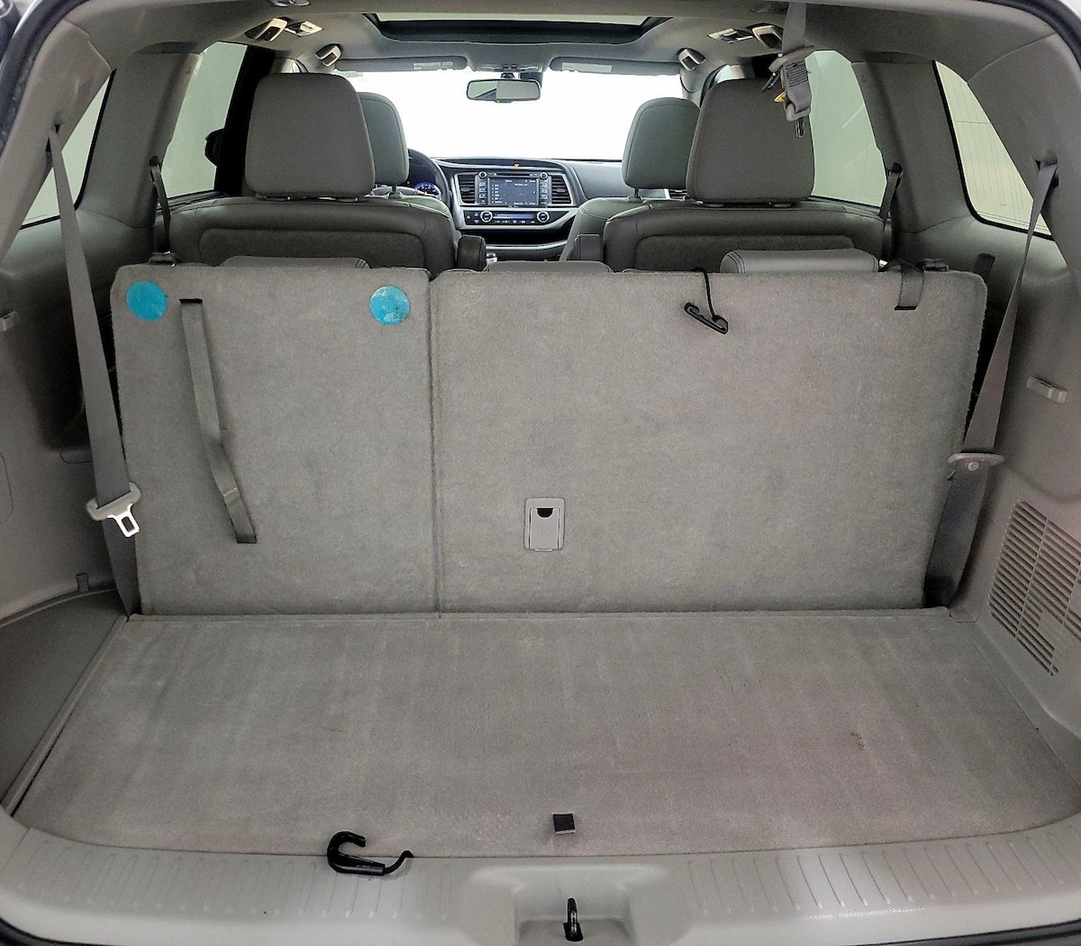 Trunk/Cargo (Seats Up)