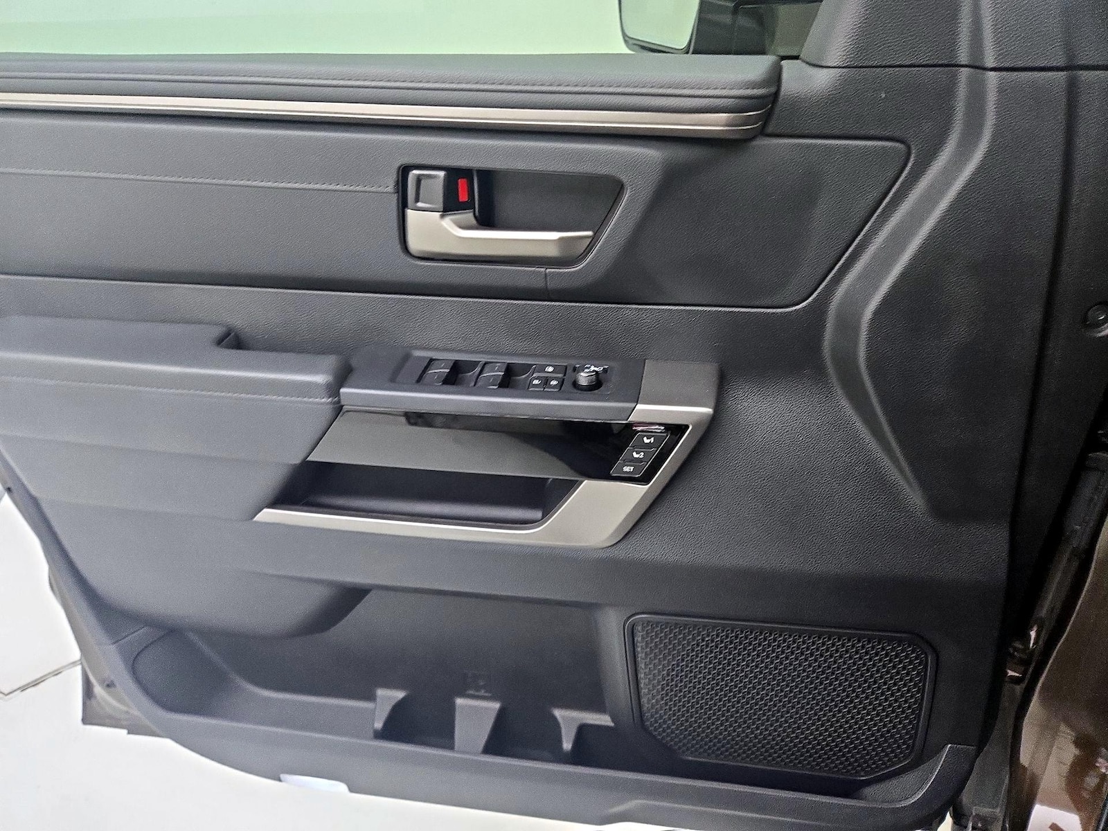 2022 Toyota Tundra Limited - Photo 13