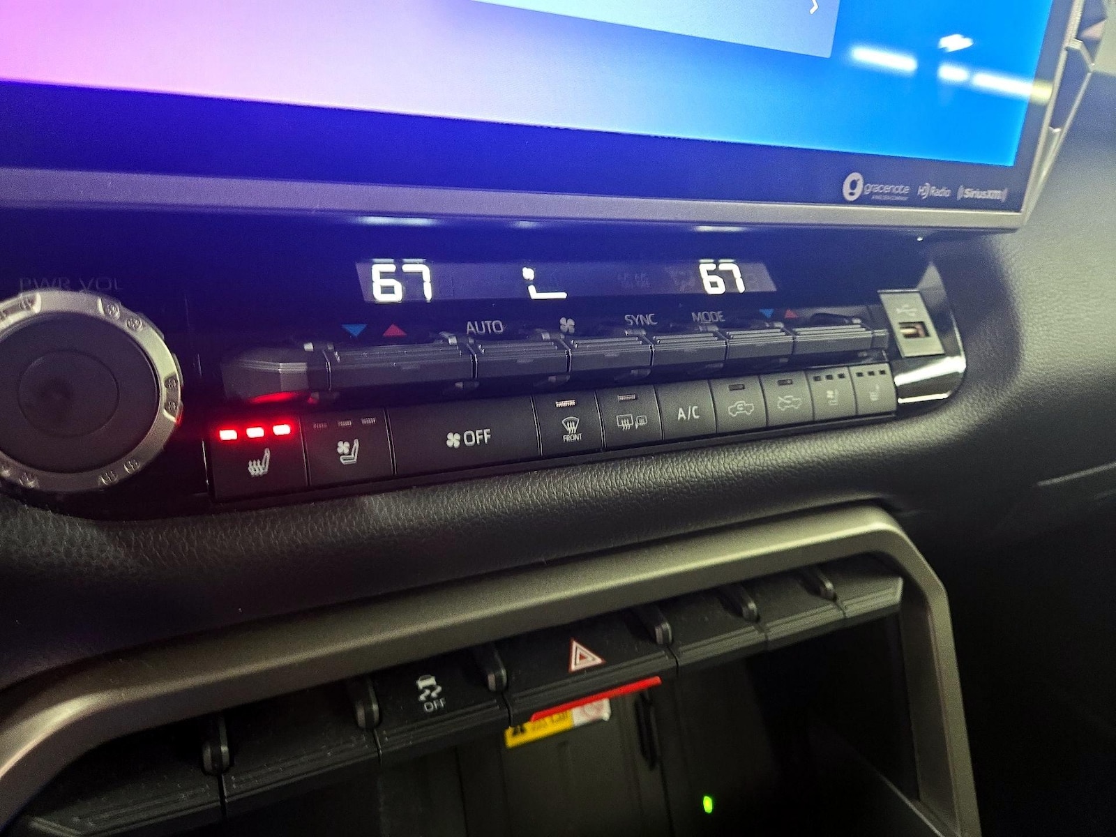 2022 Toyota Tundra Limited - Photo 17