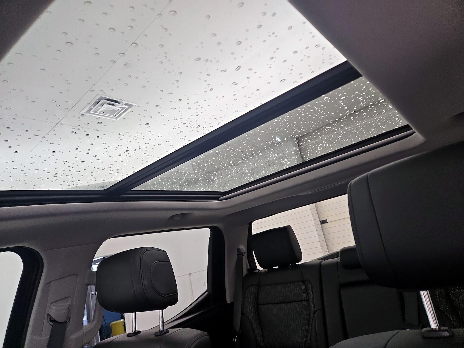2022 Toyota Tundra Limited - Photo 20