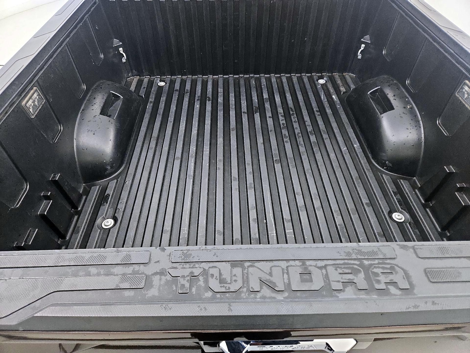 2022 Toyota Tundra Limited - Photo 22