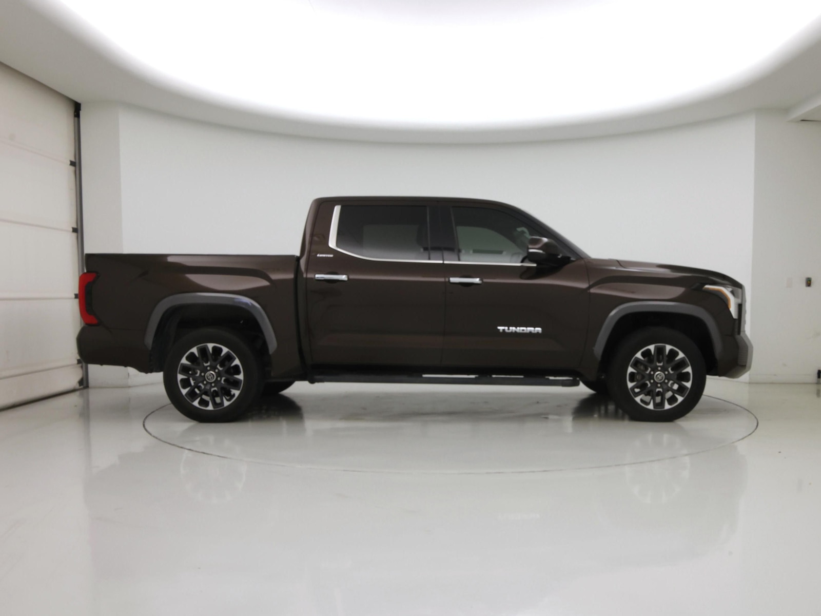 2022 Toyota Tundra Limited - Photo 8