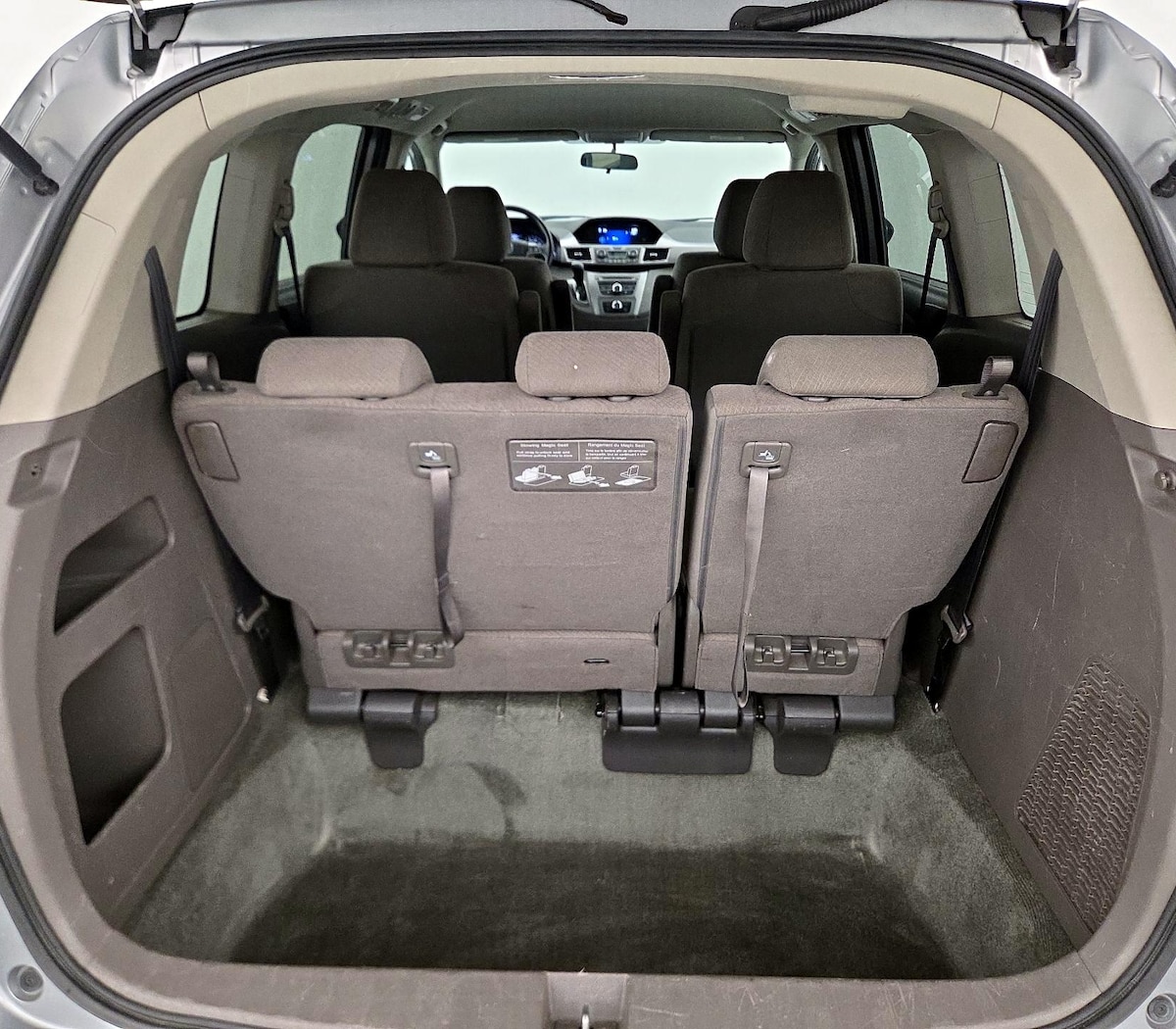 Trunk/Cargo (Seats Up)