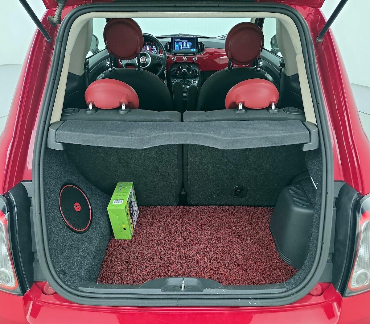 Trunk/Cargo (Seats Up)