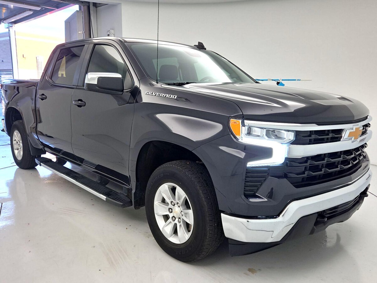 Featured vehicle