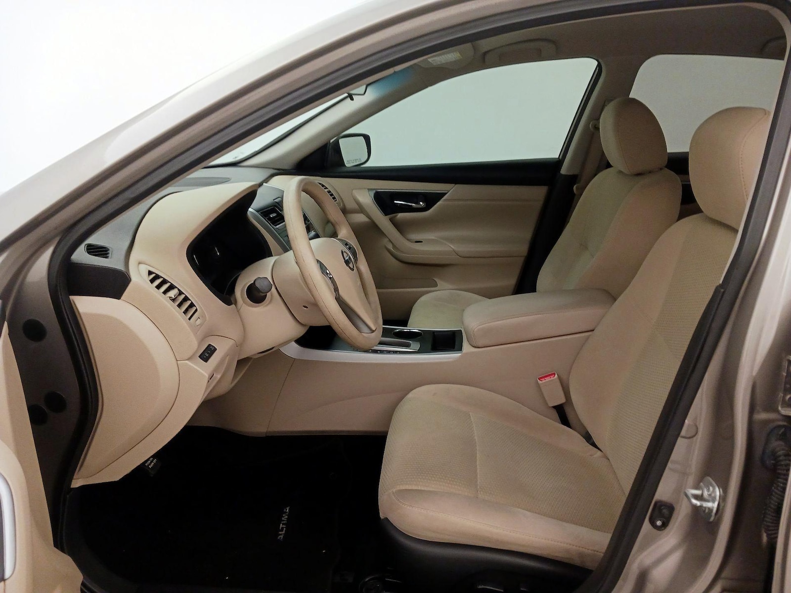 2015 Nissan Altima S - Photo 12