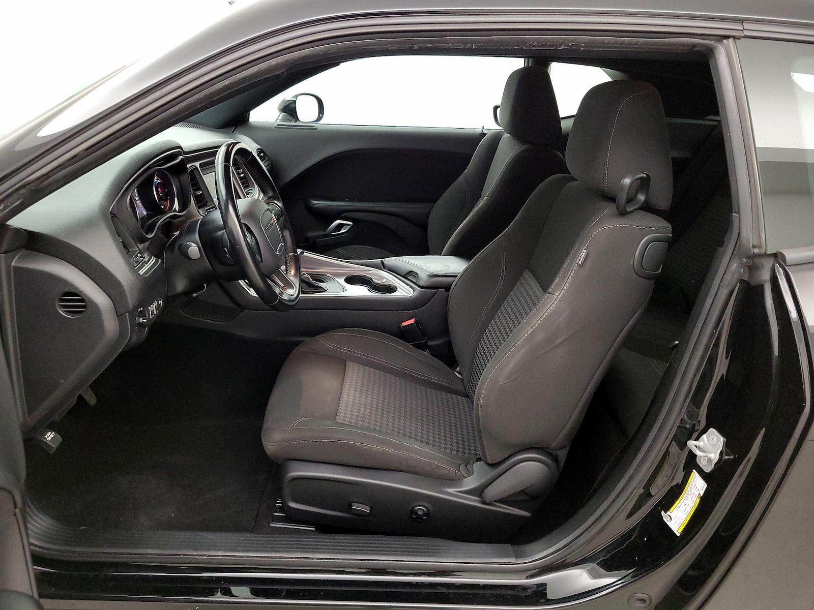 Power Seat(s) & Side Airbags