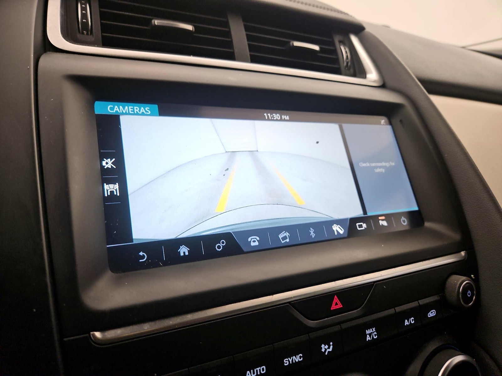 2020 Jaguar E-PACE Base - Photo 15