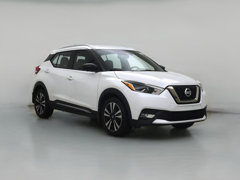 2019 Nissan Kicks SR