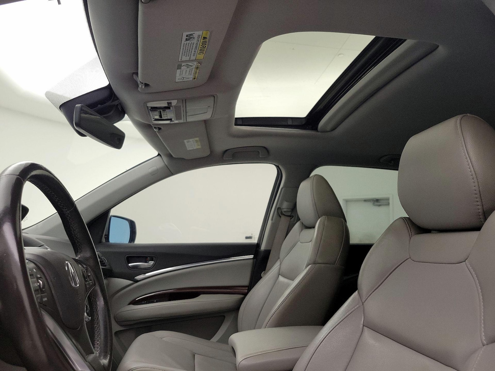 Sunroof(s) & Overhead Airbags