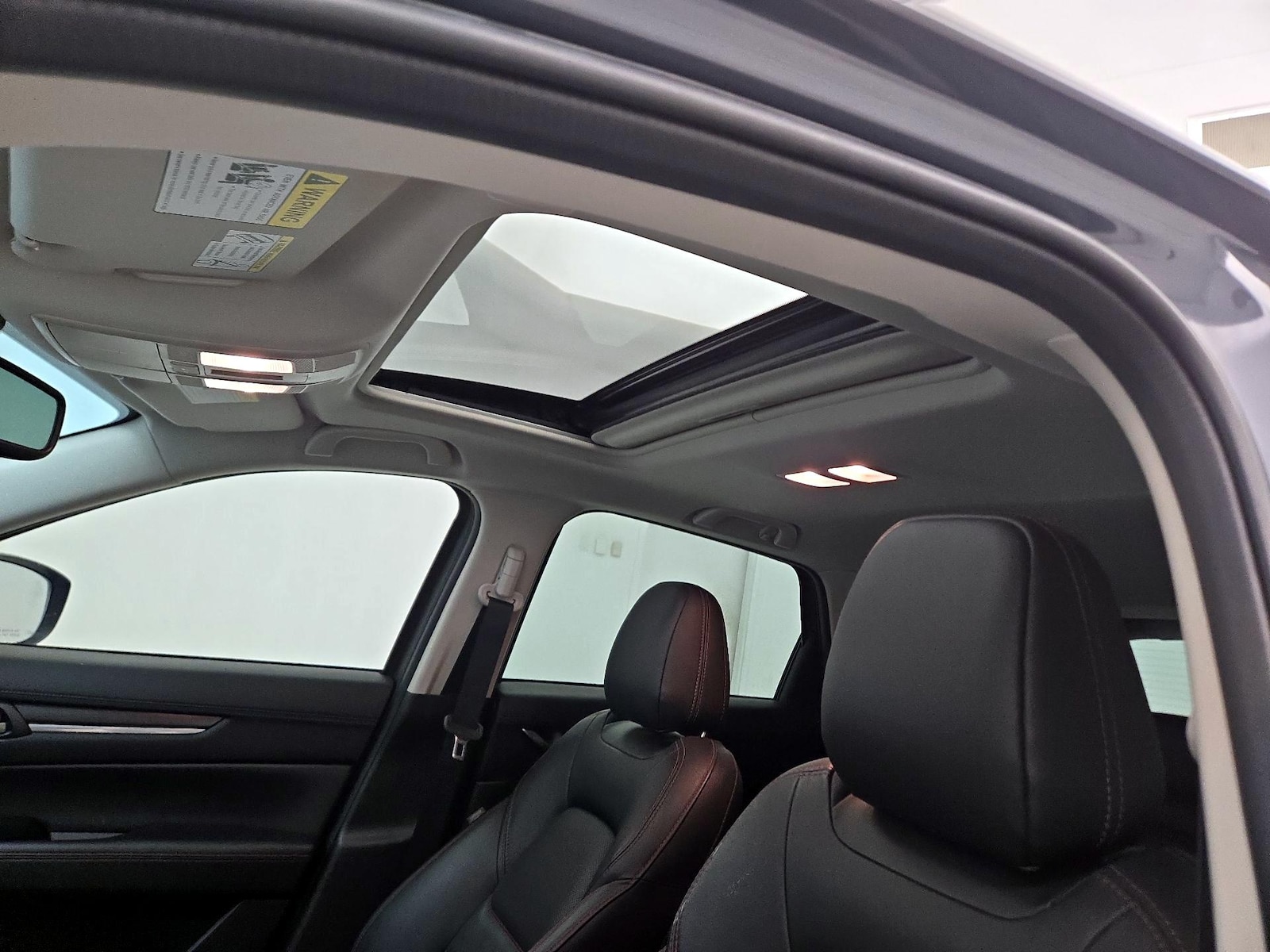 Sunroof(s) & Overhead Airbags