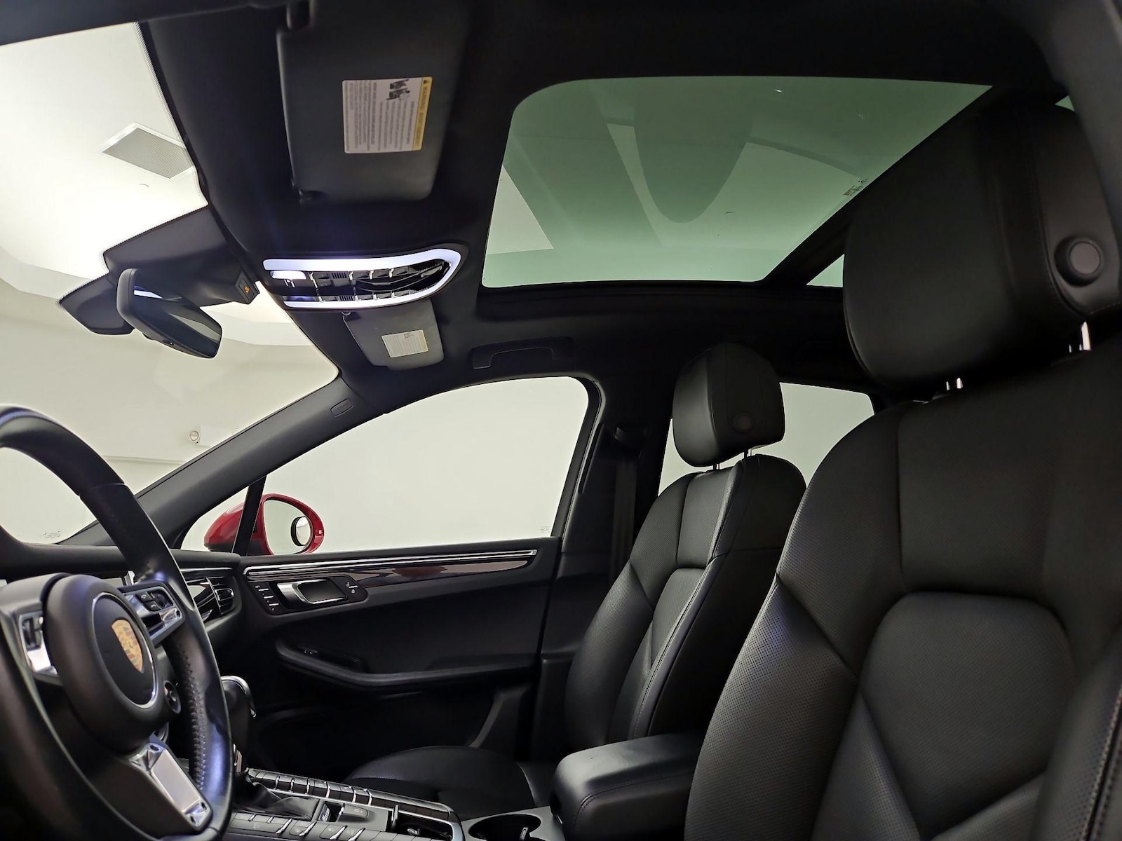 2020 Porsche Macan S - Photo 21