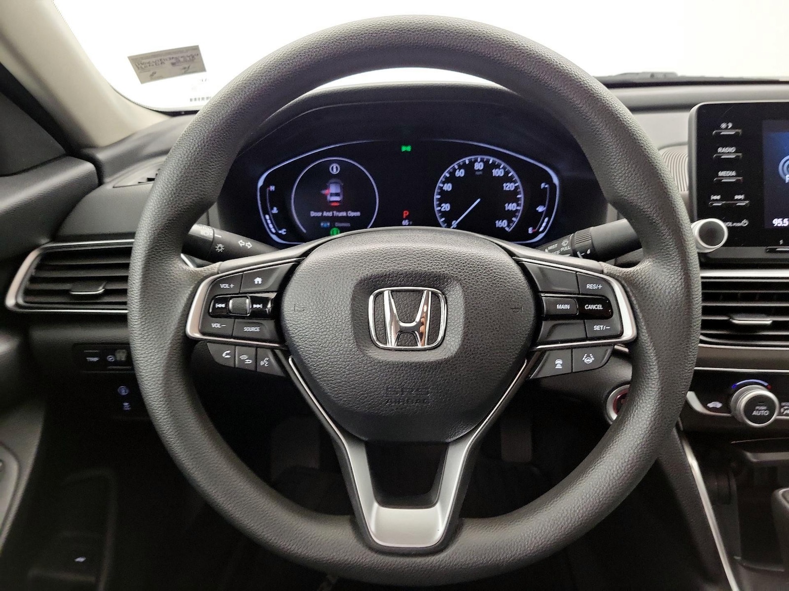 2018 Honda Accord LX - Photo 11