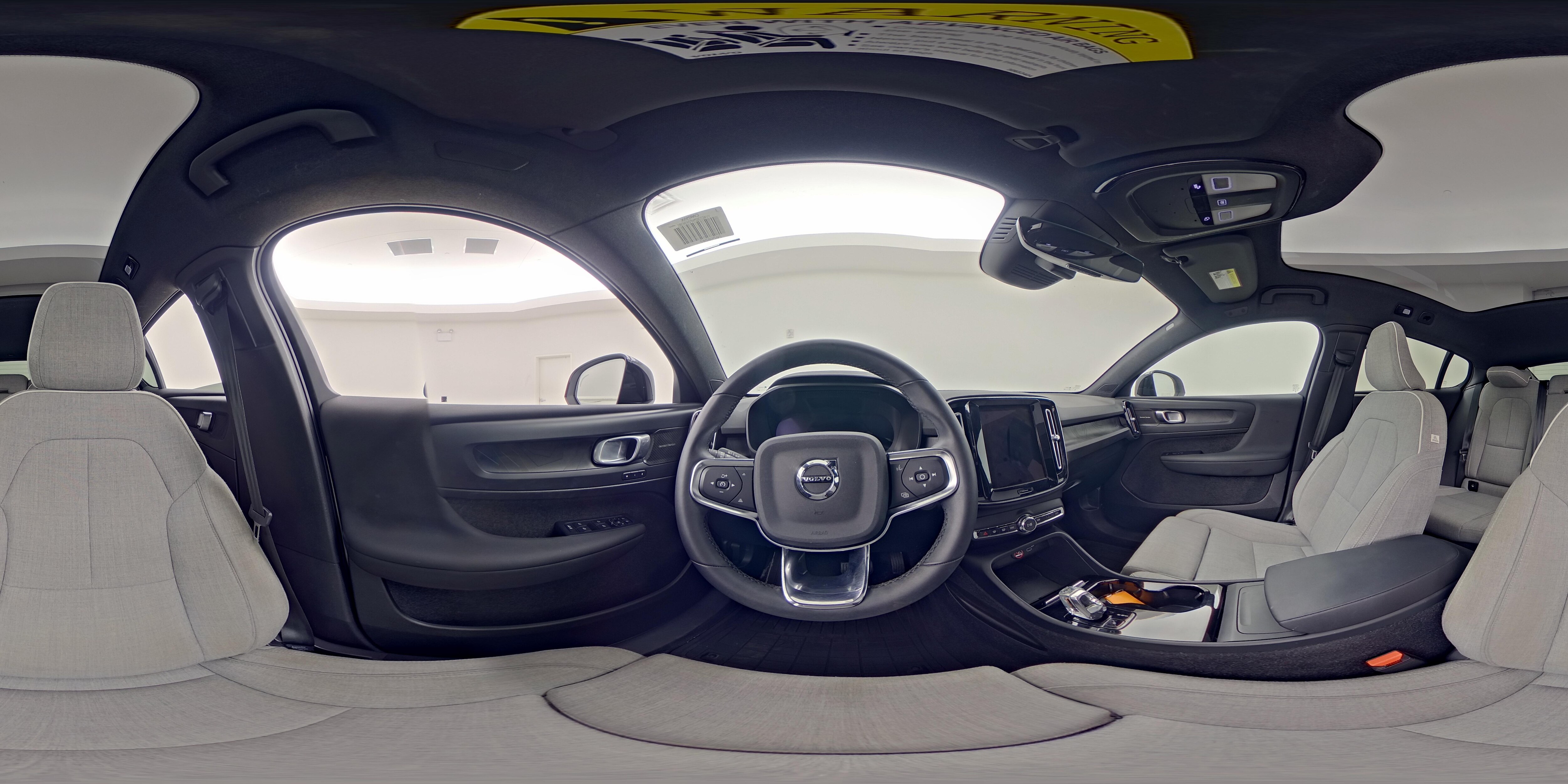 2023 Volvo C40 Ultimate - Photo 27