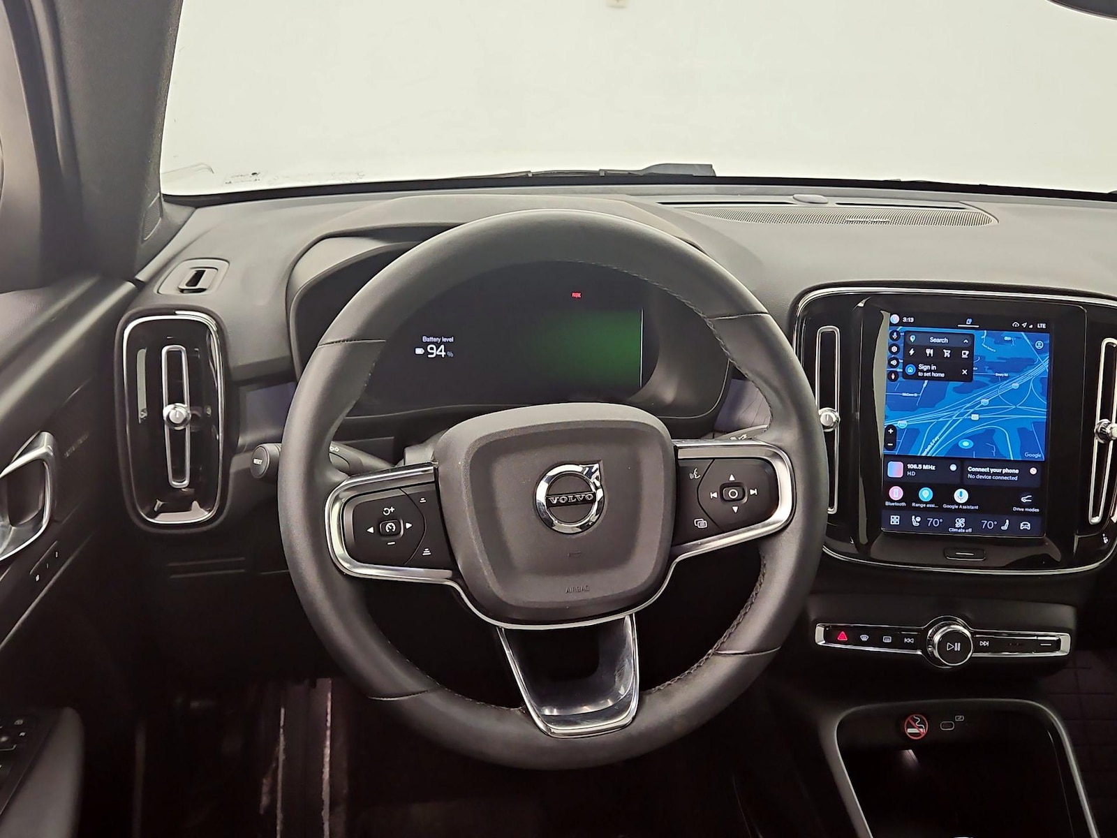 2023 Volvo C40 Ultimate - Photo 11