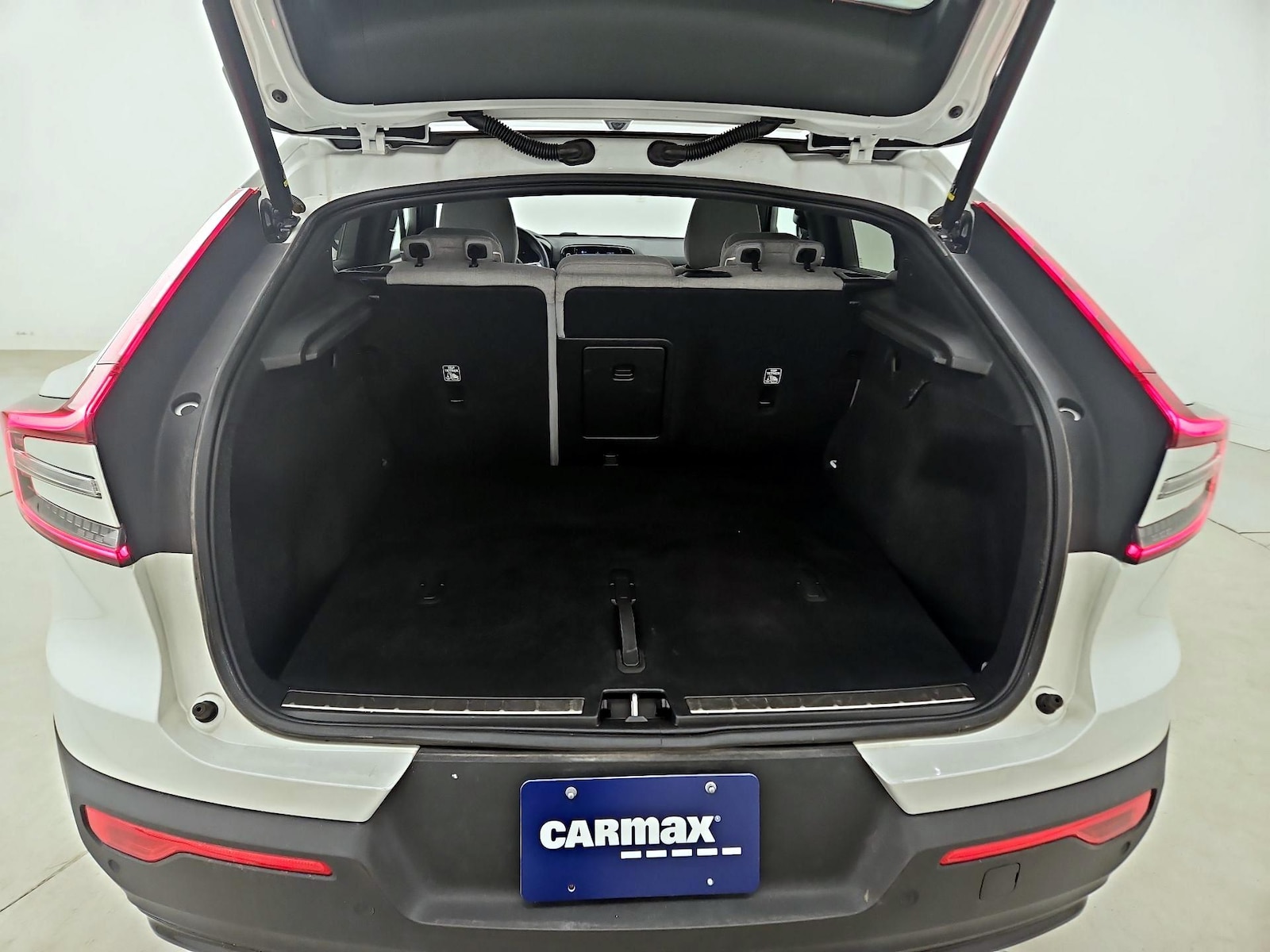 2023 Volvo C40 Ultimate - Photo 22
