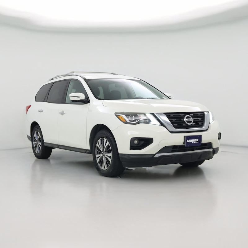 2017 Nissan Pathfinder SL