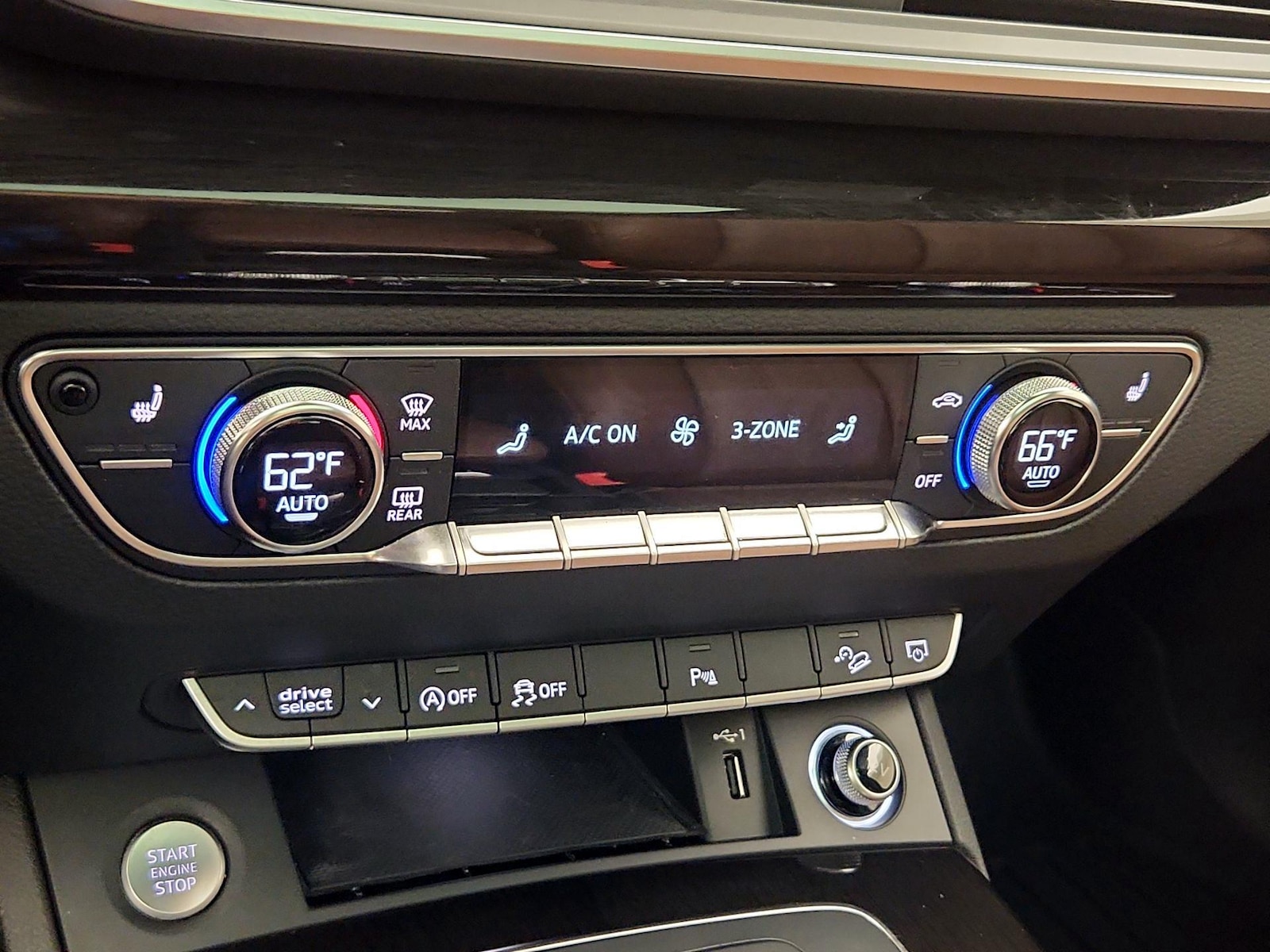 2018 Audi Q5 Premium Plus - Photo 18
