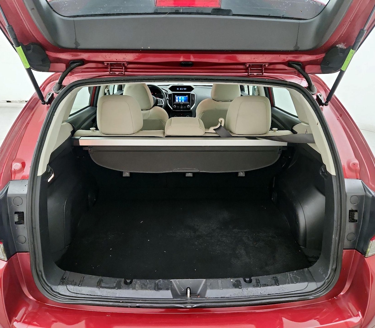 Trunk/Cargo (Seats Up)