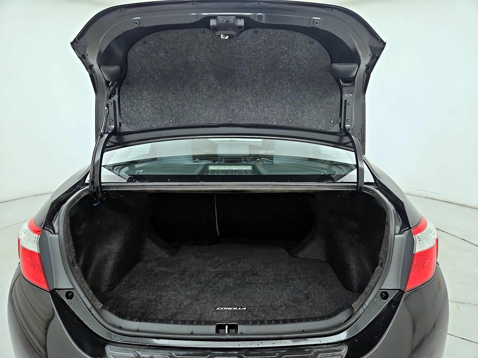 2016 Toyota Corolla LE - Photo 21