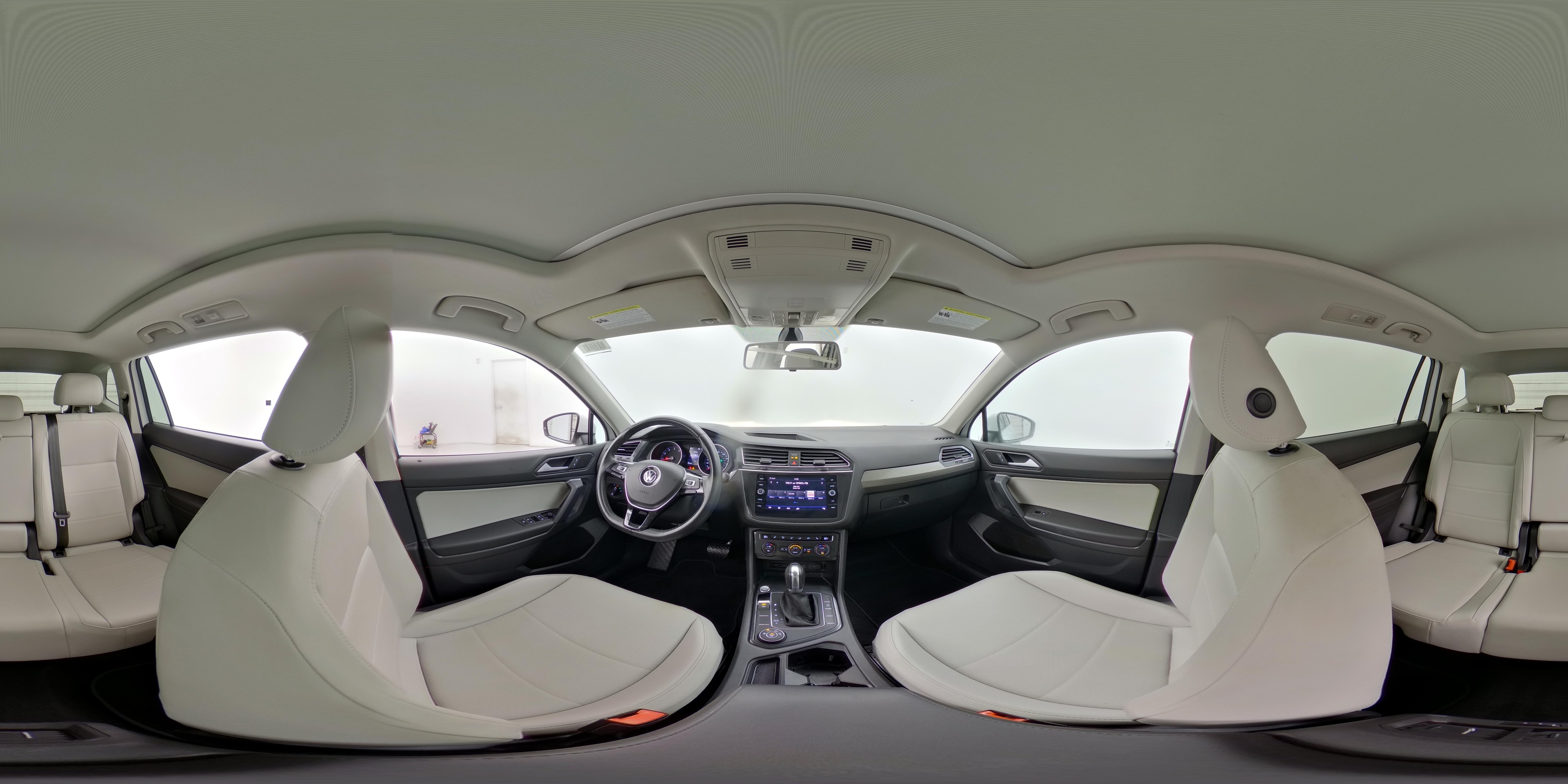 2019 Volkswagen Tiguan SE - Photo 25