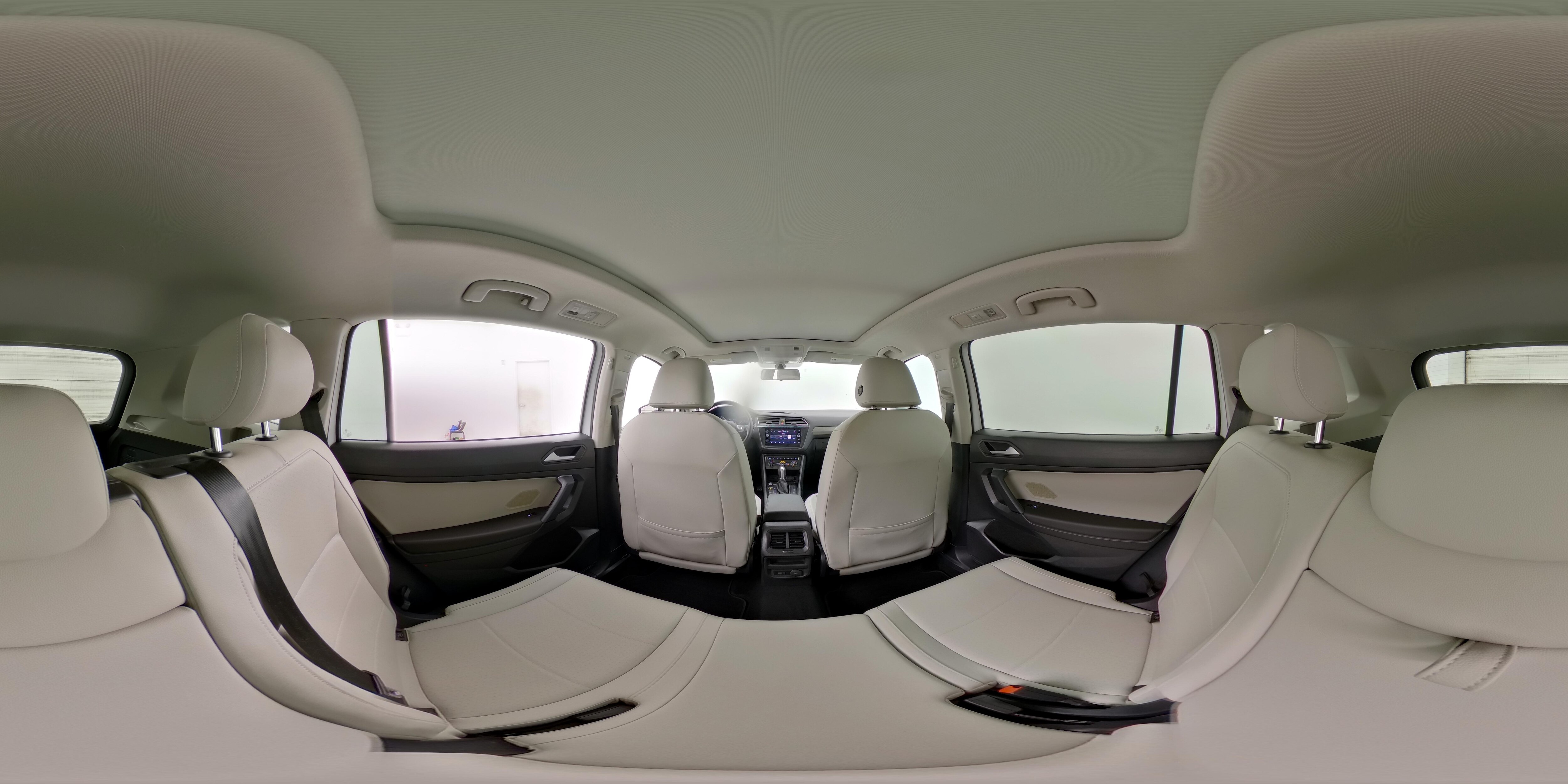 2019 Volkswagen Tiguan SE - Photo 26
