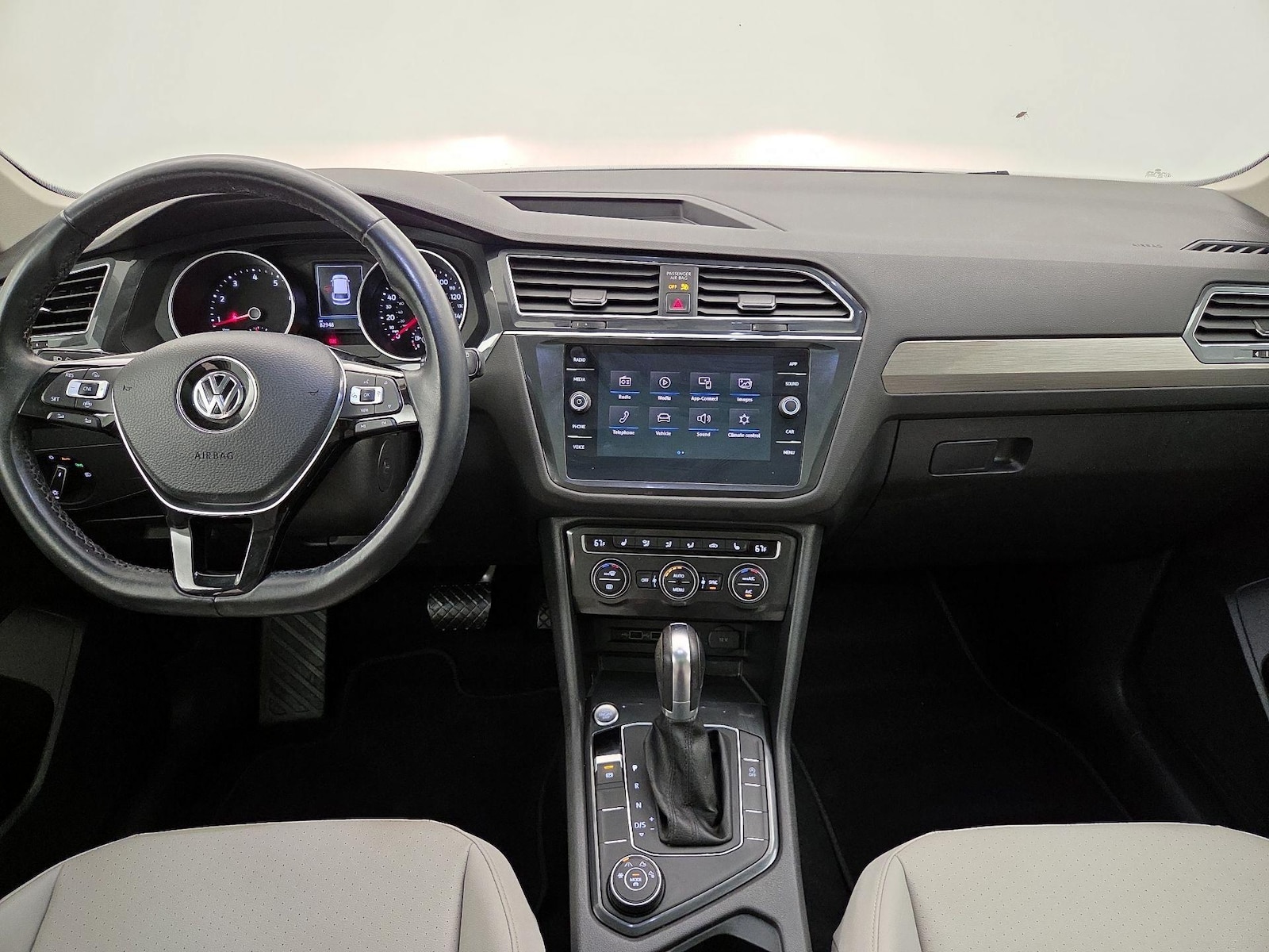 2019 Volkswagen Tiguan SE - Photo 10