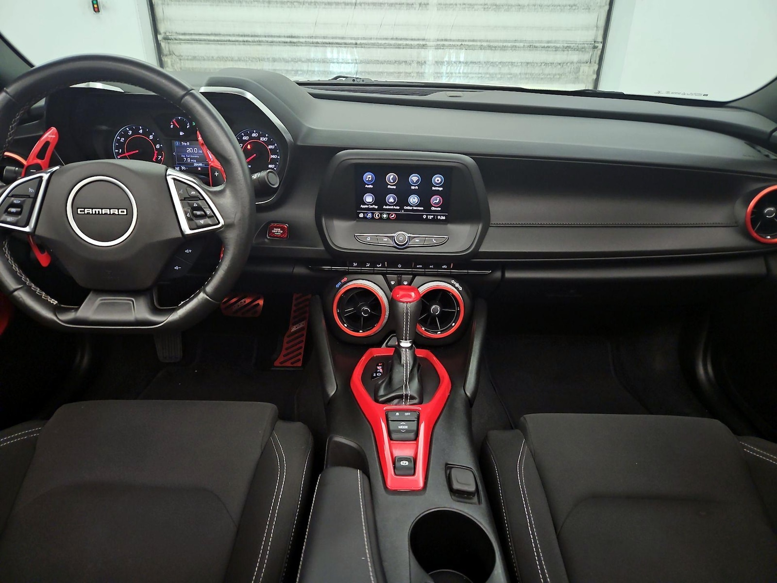 Apple CarPlay® & Android Auto™