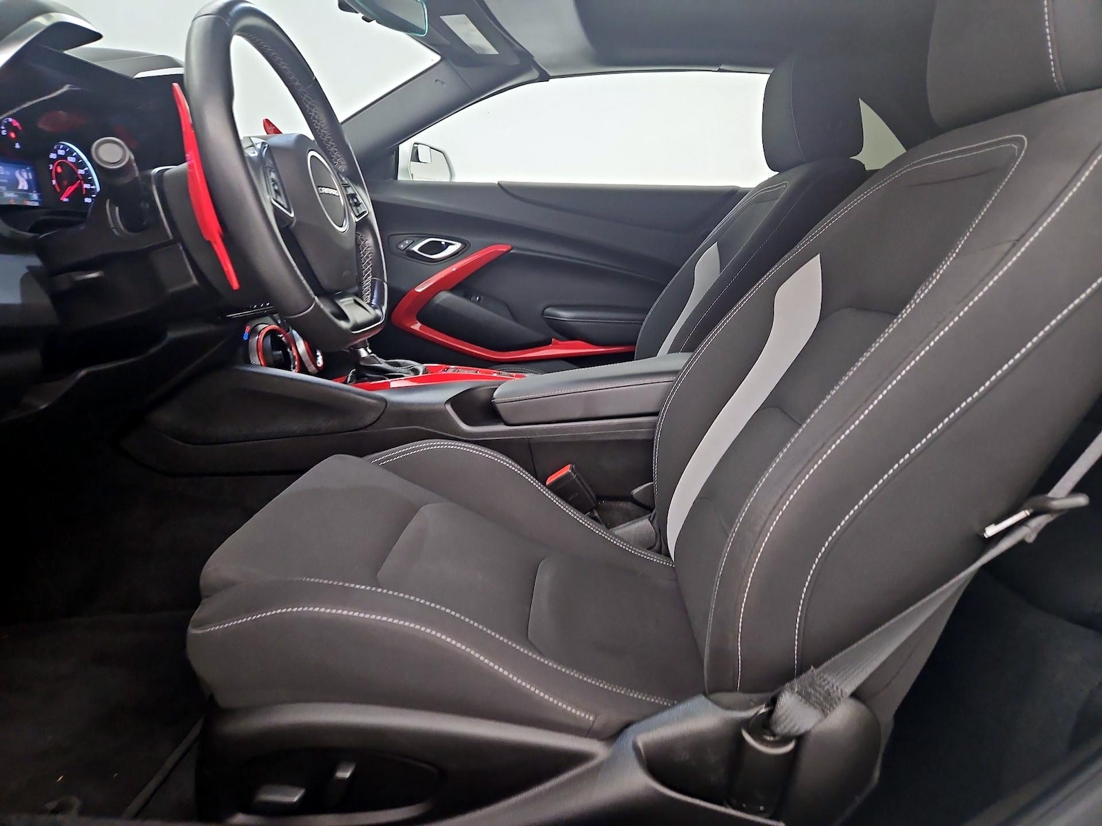 Power Seat(s) & Side Airbags