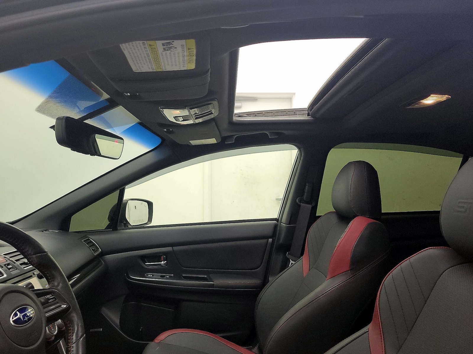 Sunroof(s) & Overhead Airbags